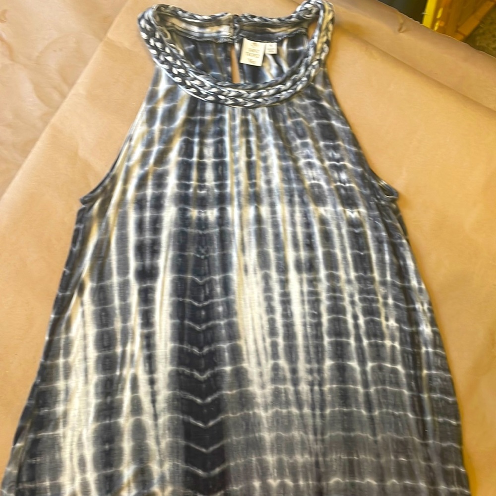 Ladies tie dye sleeveless blouse . Size med